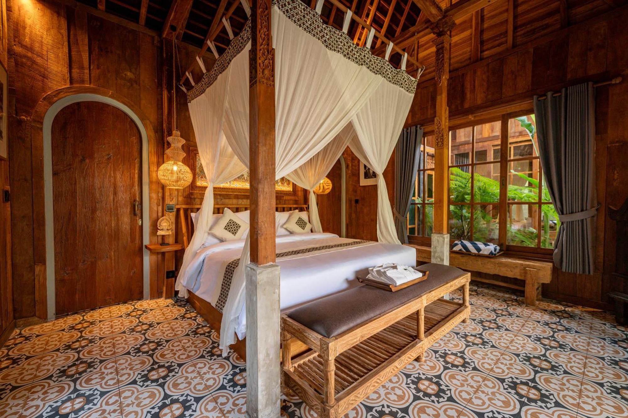 Kubu Kayu Villas Seminyak  Exterior photo