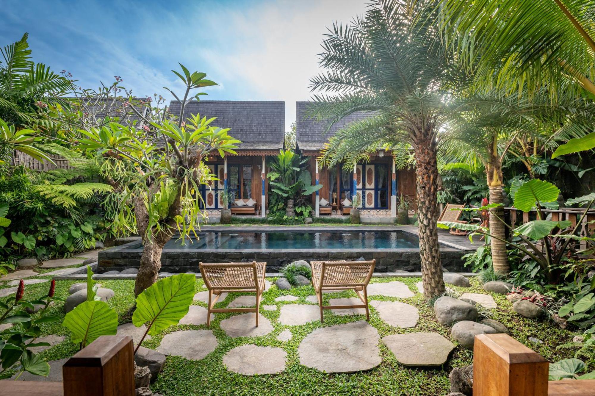 Kubu Kayu Villas Seminyak  Exterior photo